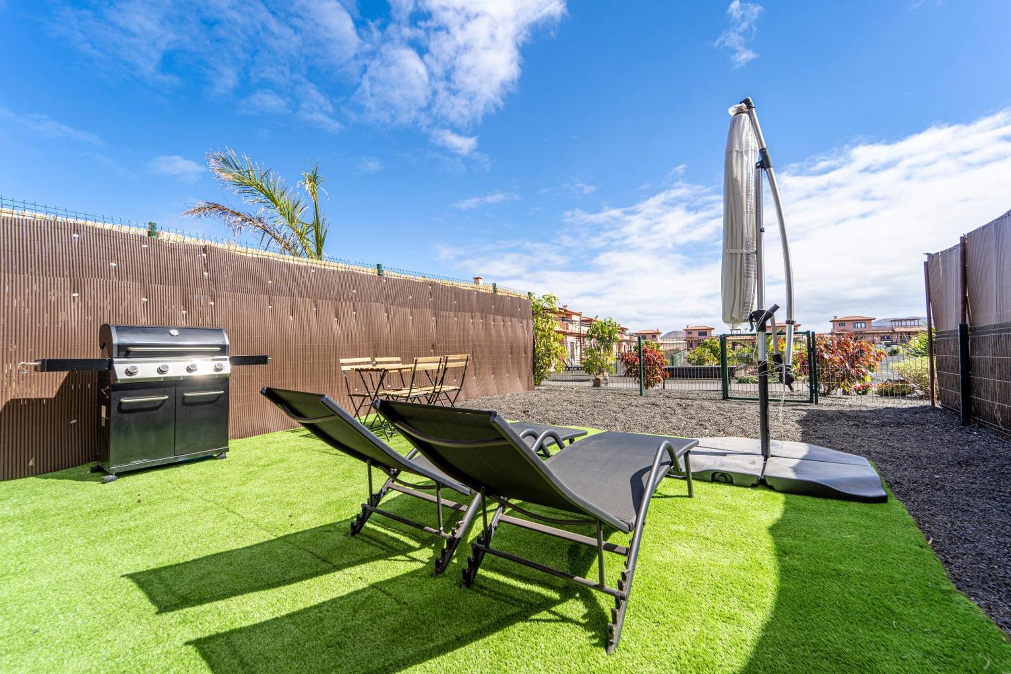 Sunshine Apartment Lajares Exterior photo